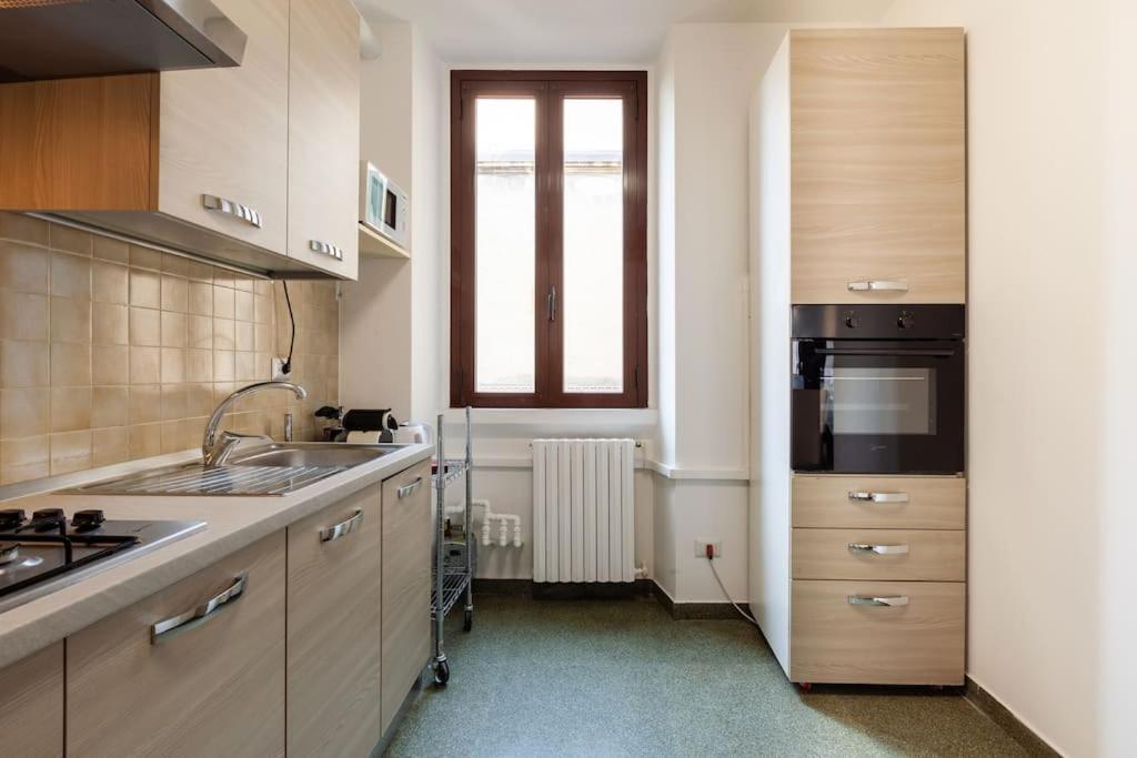 Ferrari - Ac -Wifi - Flexyrent Apartment Milan Bagian luar foto